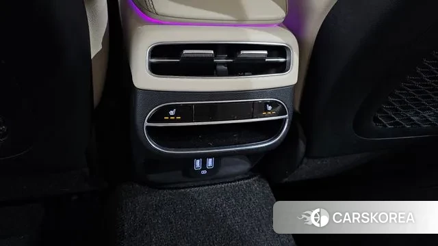 Genesis GV70 id 3788125 из Кореи 10