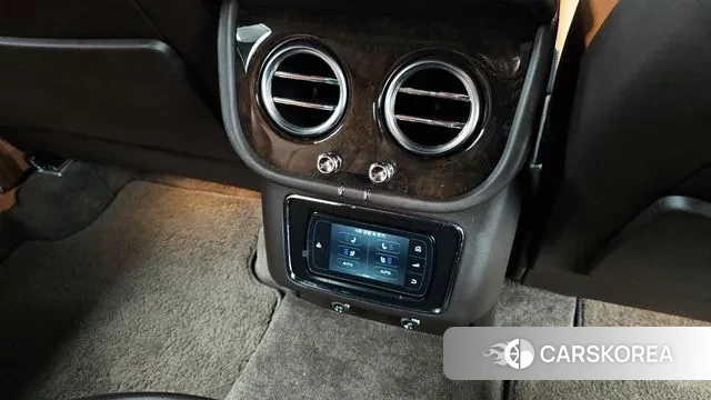 Bentley Bentayga id 3128726 из Кореи 10