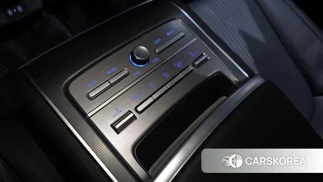 Hyundai Grandeur (GN7) id 3294846 из Кореи 10