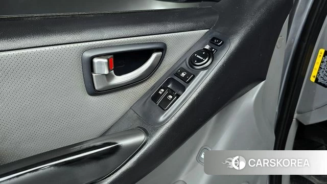 Hyundai The New Grand Starex id 3899686 из Кореи 10