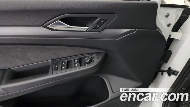 Volkswagen Golf 8th Generation id 2718358 из Кореи 10