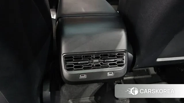 Tesla Model Y id 3377234 из Кореи 10