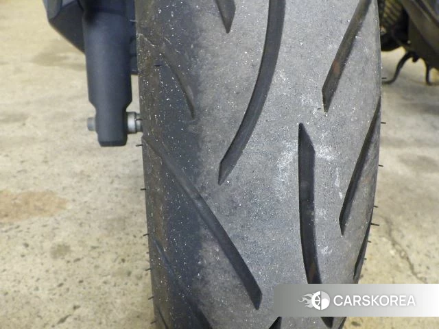 Honda FORZA id 3948761 из Японии 10