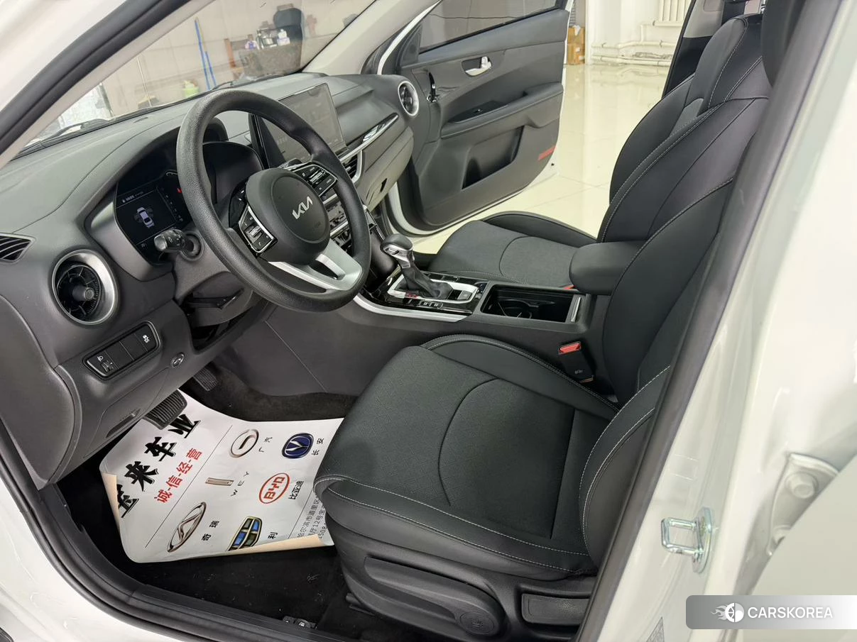 Kia K3 id 4461348 из Китая 10