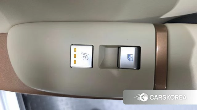 Hyundai Grandeur Hybrid (GN7) id 4329619 из Кореи 10