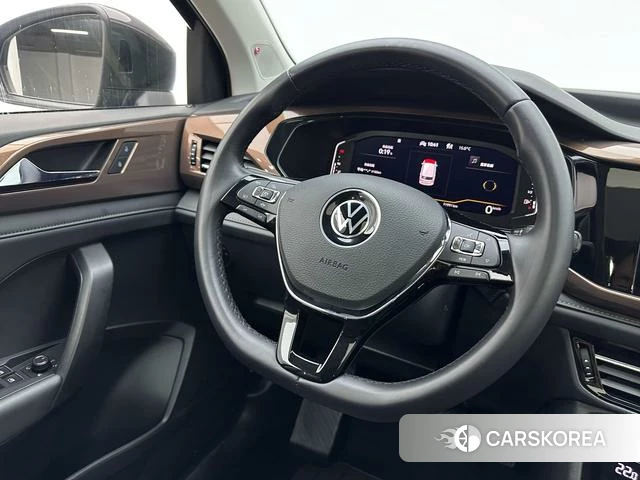 Volkswagen Tuyue id 3939277 из Китая 10