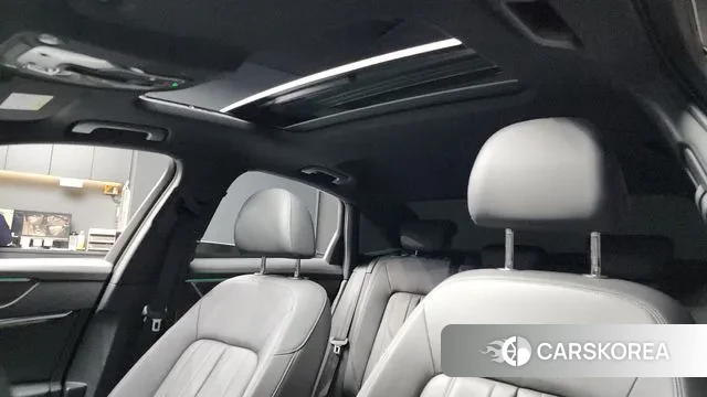 Audi A6 (C8) id 3405751 из Кореи 10