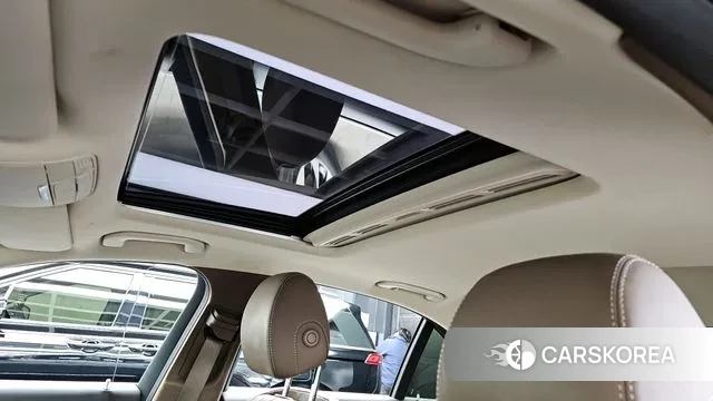 Mercedes-Benz E-Class W213 id 3666880 из Кореи 10