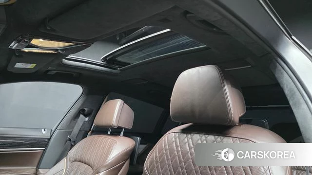 BMW 7 Series (G11) id 4855654 из Кореи 10
