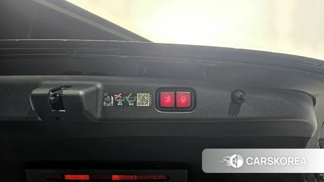 Mercedes-Benz E-Class W214 id 3896712 из Кореи 10