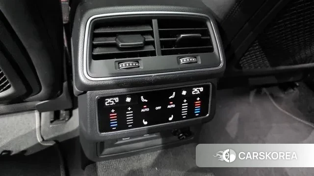 Audi S7 (4K) id 3438507 из Кореи 10