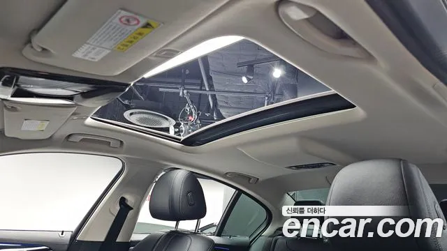 BMW 5 Series (G30) id 2659854 из Кореи 10