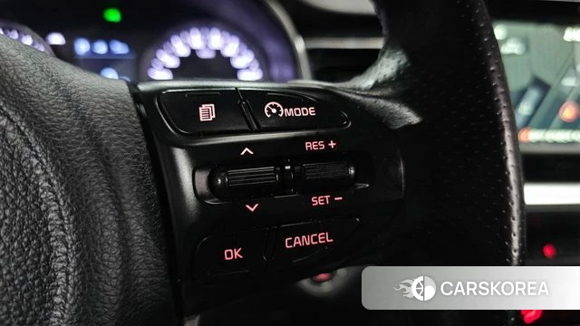 Kia Stonic id 3801296 из Кореи 10