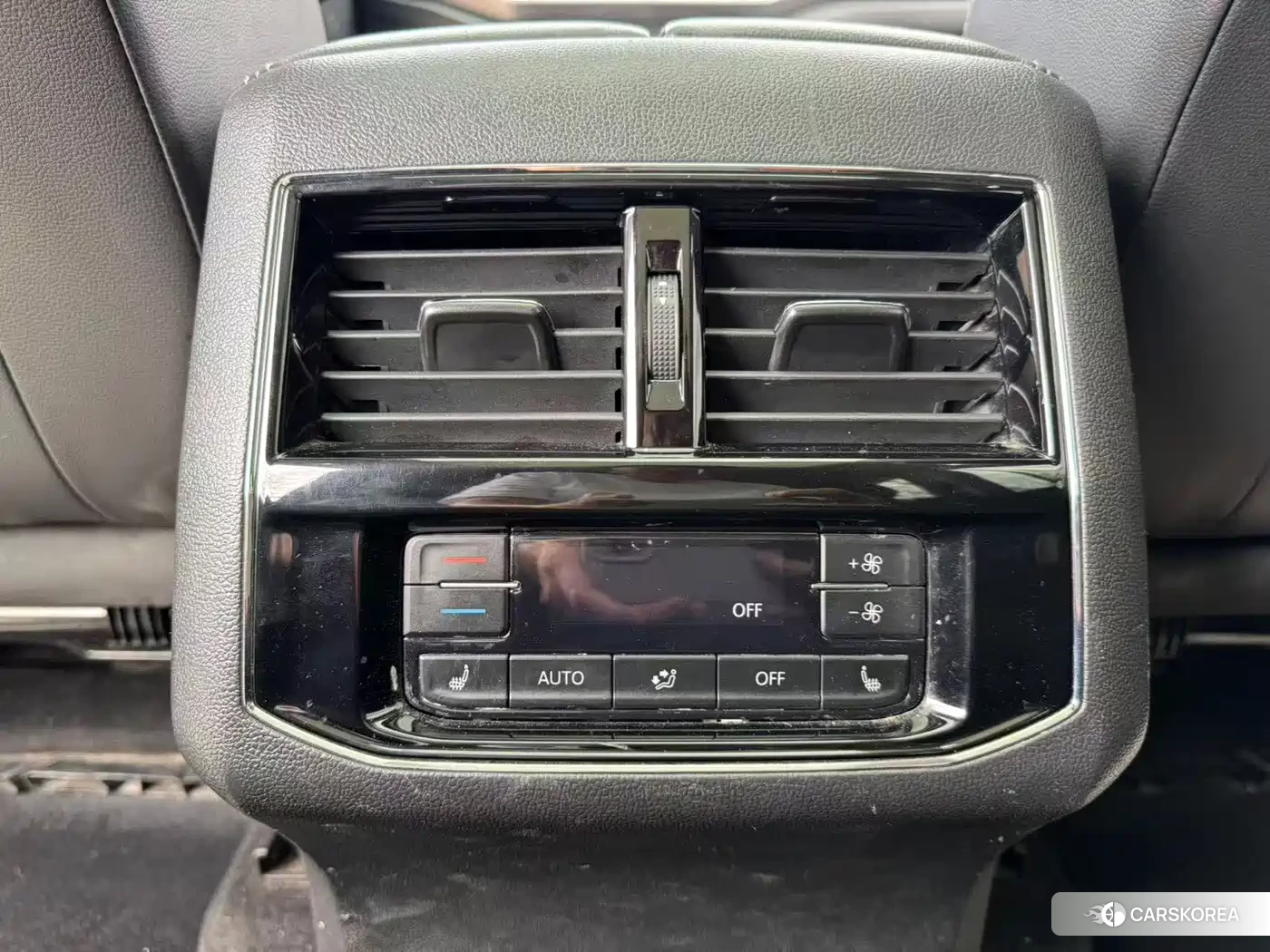 Volkswagen Touareg id 4600881 из Китая 10