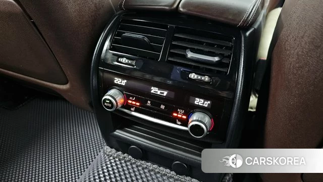 BMW 5 Series (G30) id 3937205 из Кореи 10