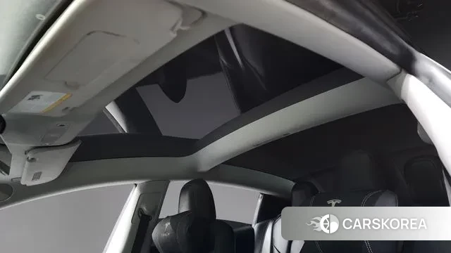Tesla Model 3 id 3561679 из Кореи 10