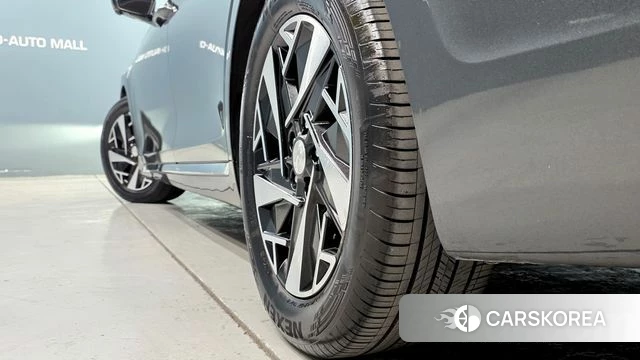 Hyundai The New Grandeur IG Hybrid id 4331074 из Кореи 10