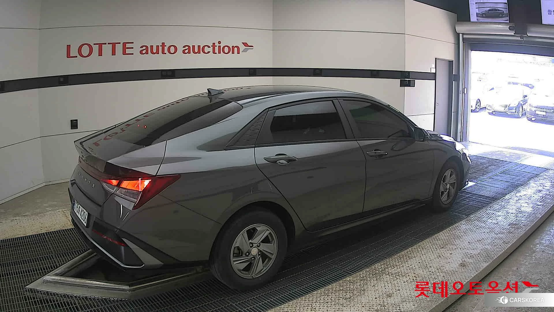 Hyundai Avante id 4296763 из Кореи 10