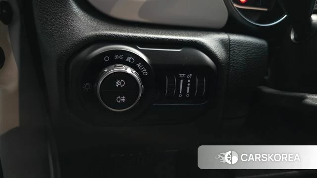 Jeep Wrangler (JL) id 3884950 из Кореи 10