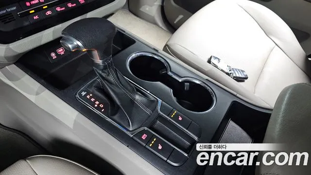 Kia The New Carnival id 2664644 из Кореи 10