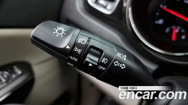 Kia The New Carnival id 2490108 из Кореи 10