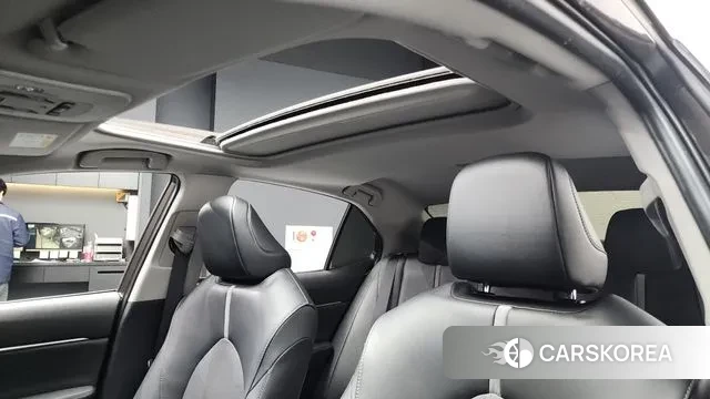 Toyota Camry (XV70) id 3405085 из Кореи 10