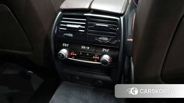 BMW 5 Series (G30) id 3622679 из Кореи 10