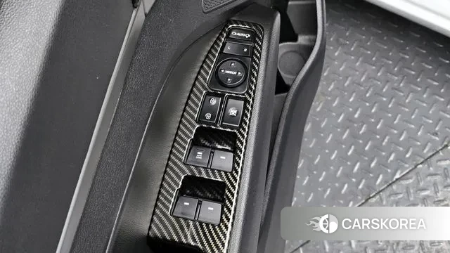 Hyundai Avante AD id 3656927 из Кореи 10