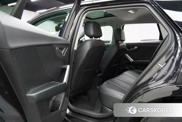 Audi Q2L id 4258684 из Китая 10