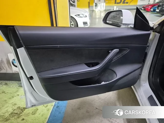 Tesla Model 3 id 3514323 из Кореи 10