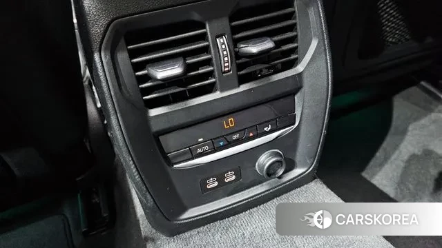 BMW 3 Series (G20) id 2990844 из Кореи 10