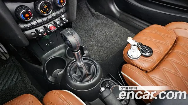 Mini Cooper S Convertible id 2683884 из Кореи 10