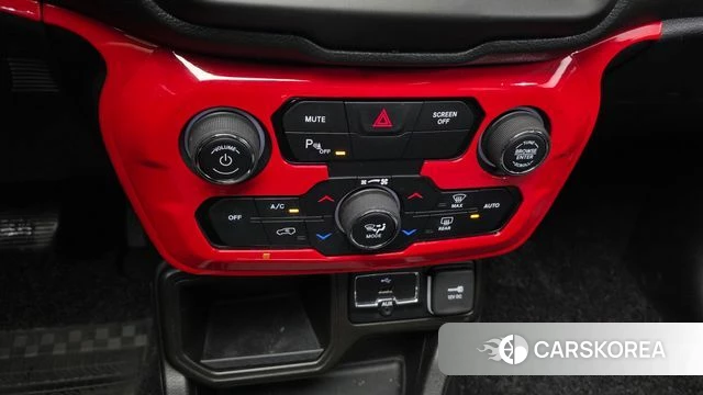 Jeep Renegade id 4284794 из Кореи 10