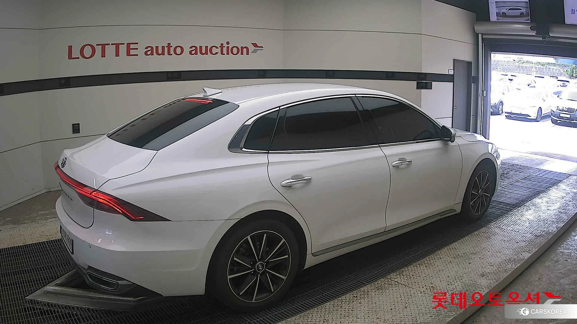 Hyundai Grandeur id 4674072 из Кореи 10