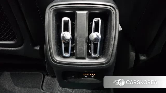 Volvo XC40 id 3426841 из Кореи 10