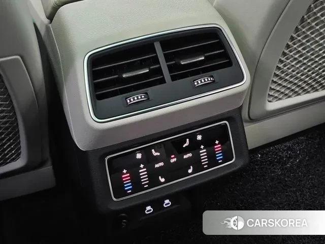 Audi e-Tron id 3499102 из Кореи 10