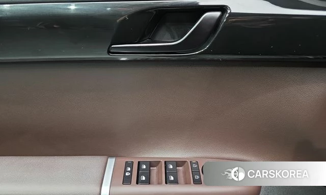 Hyundai Grandeur (GN7) id 4935634 из Кореи 10