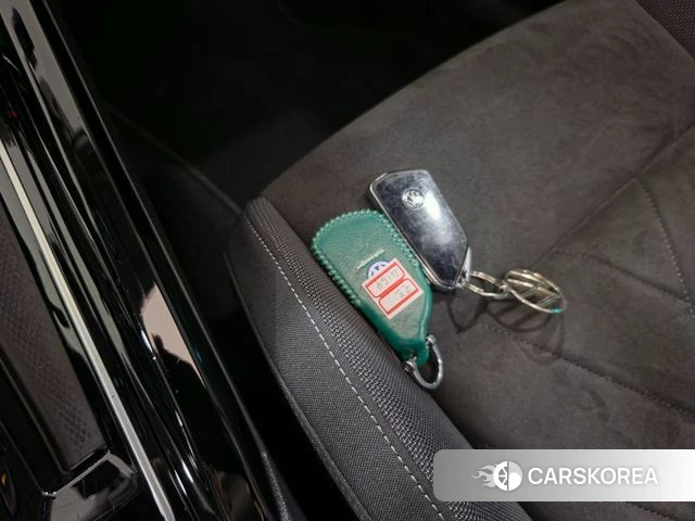 Volkswagen Golf 8th Generation id 4691885 из Кореи 10