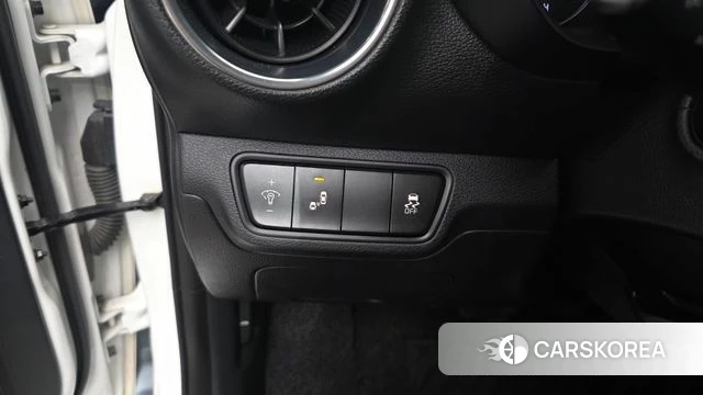 Kia Come New K3 id 4647707 из Кореи 10