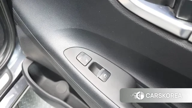 Hyundai Grandeur IG id 3060867 из Кореи 10