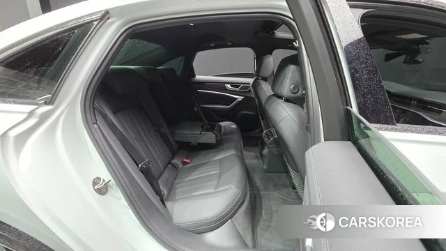 Audi A6 (C8) id 3859173 из Кореи 10