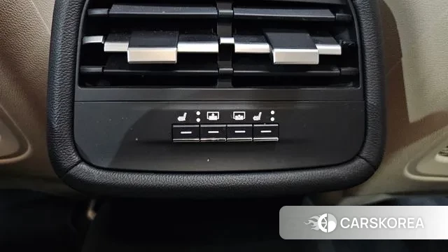 Maserati Ghibli id 3515302 из Кореи 10