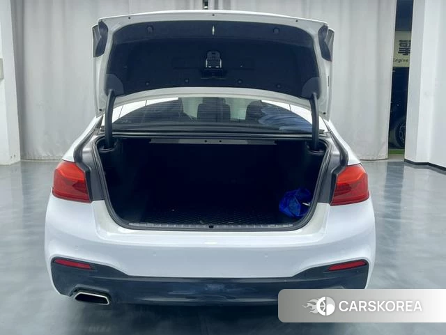 BMW 5 series id 4217493 из Китая 10