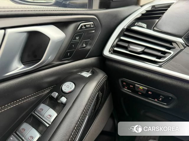 BMW X7 (G07) id 3833409 из Кореи 10