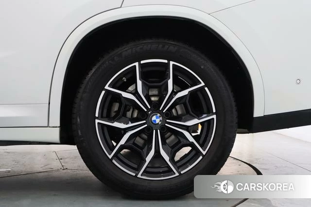 BMW X4 id 4257243 из Китая 10