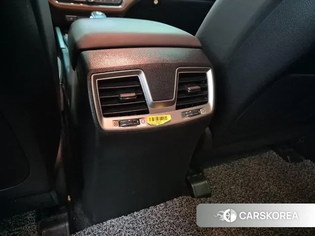 Ssangyong Rexton Sports id 3698414 из Кореи 10