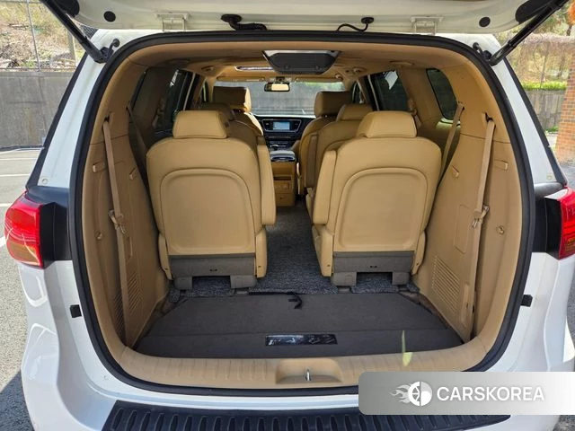 Kia All New Carnival id 3955958 из Кореи 10