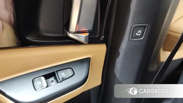 Kia Carnival 4th generation id 3664790 из Кореи 10