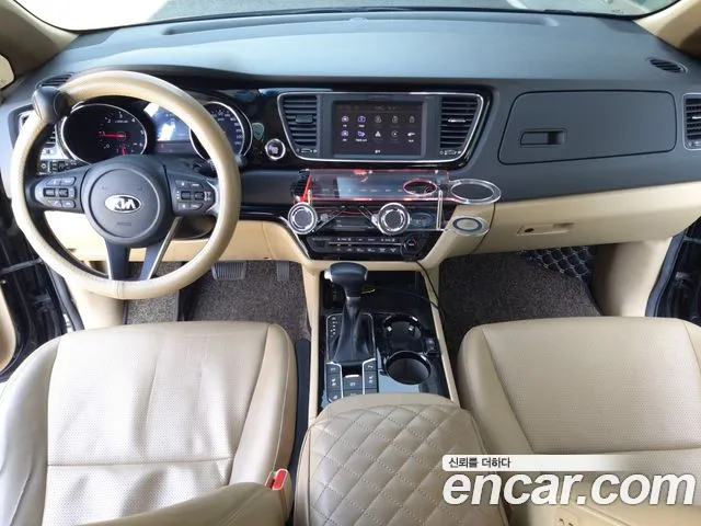 Kia The New Carnival id 2690492 из Кореи 10