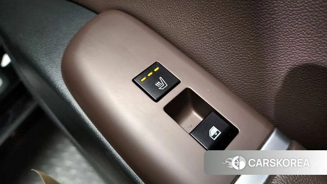 Hyundai Grandeur Hybrid (GN7) id 3858785 из Кореи 10